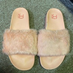 JC by Jeffrey Campbell Furry Slides
